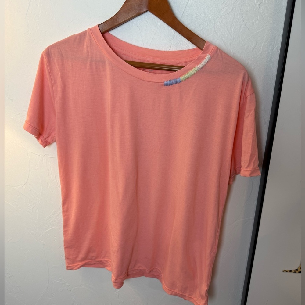 True Craft Coral Short Sleeve Tee
